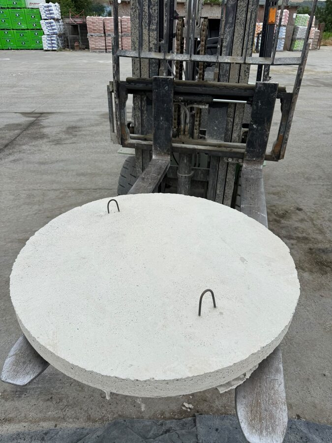 Capac de beton de 800×100
